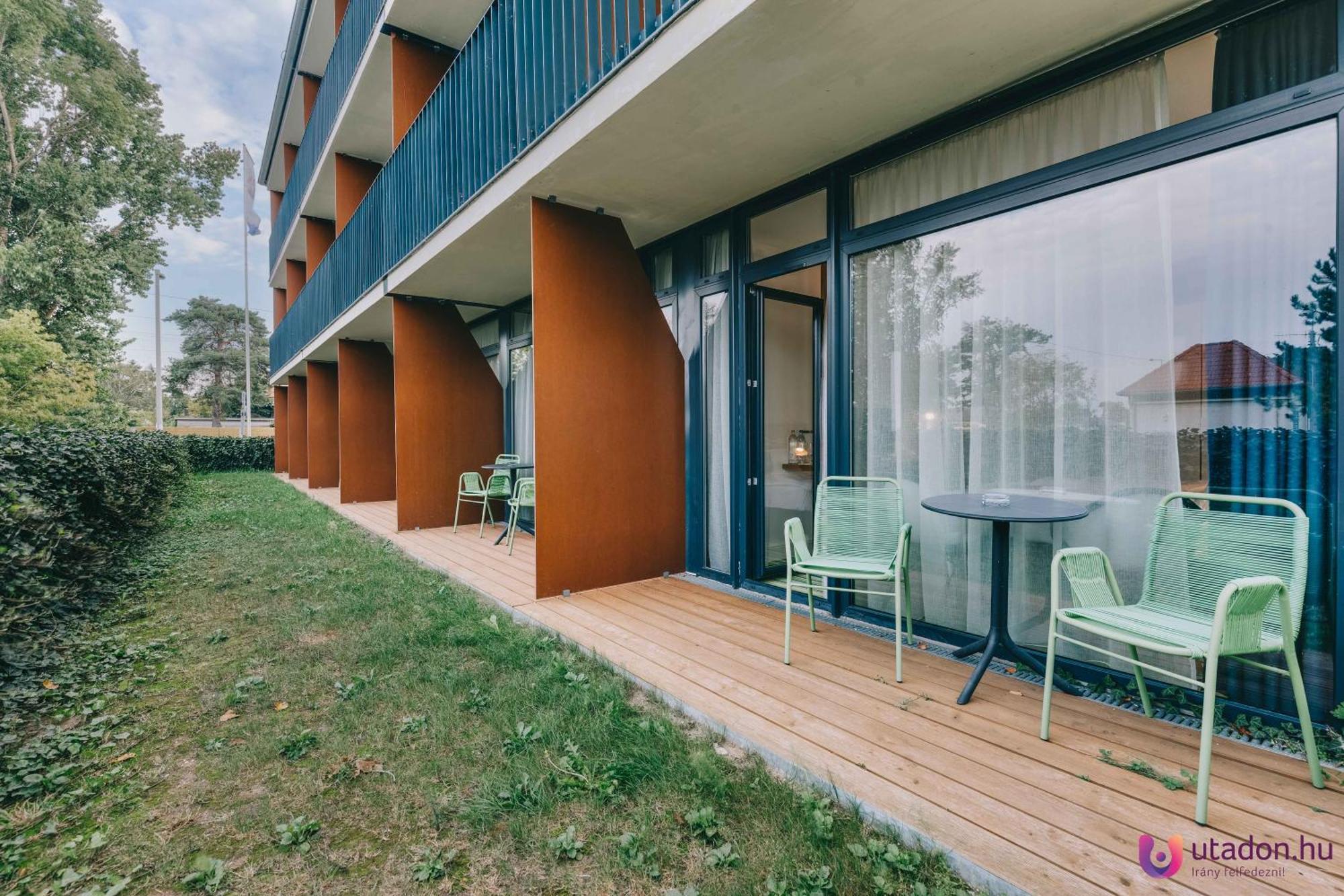 Fenyves Yacht Club Superior Ξενοδοχείο Balatonfenyves Εξωτερικό φωτογραφία