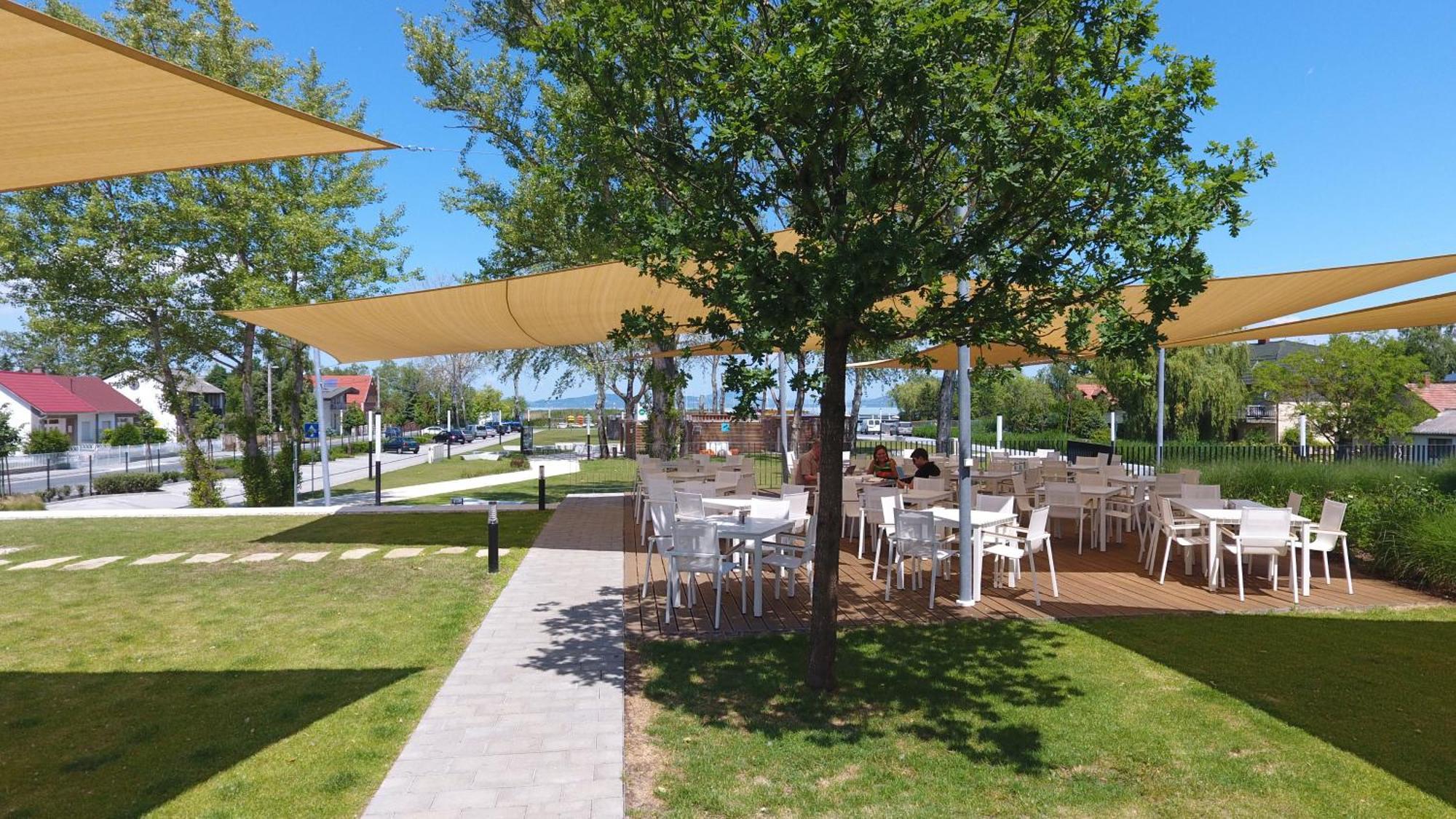 Fenyves Yacht Club Superior Ξενοδοχείο Balatonfenyves Εξωτερικό φωτογραφία